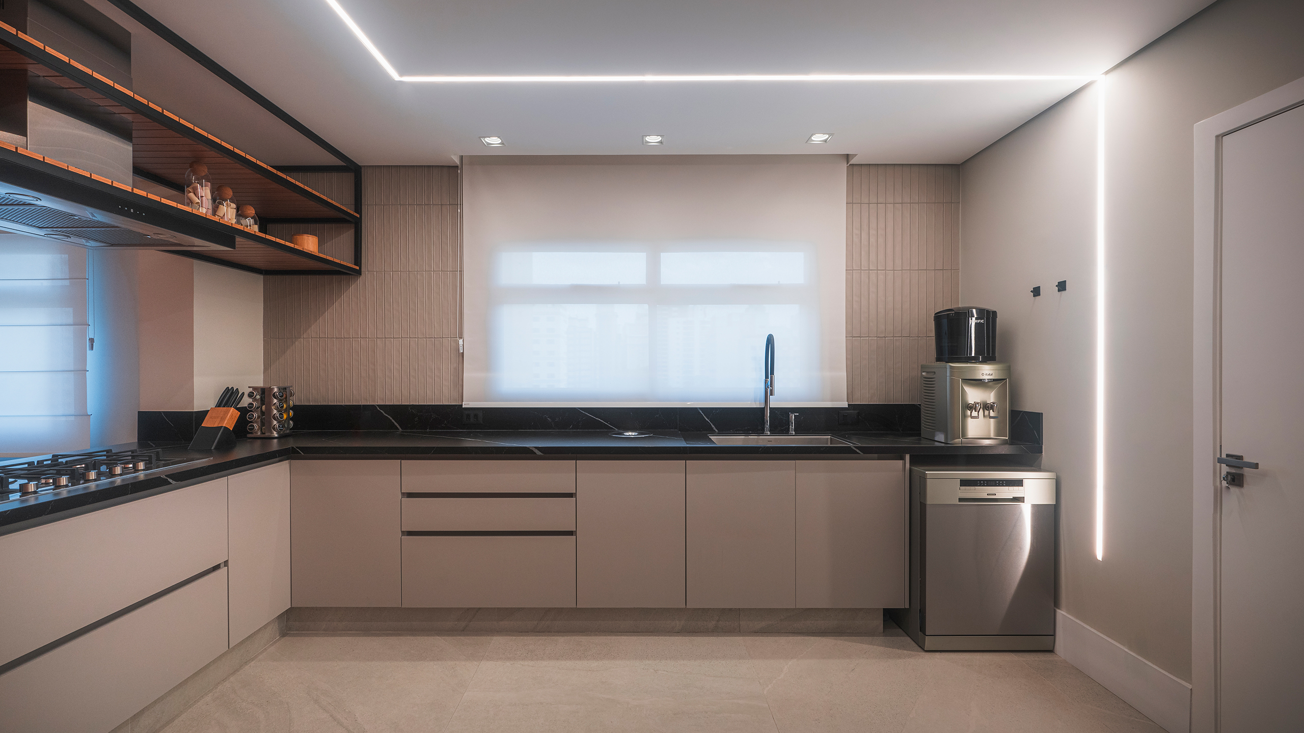 Cozinha-2a-Depois_2560x1440